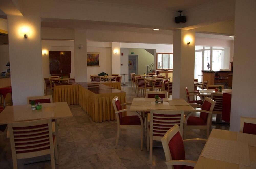 Hotel Olympion Melathron à Platamonas Extérieur photo