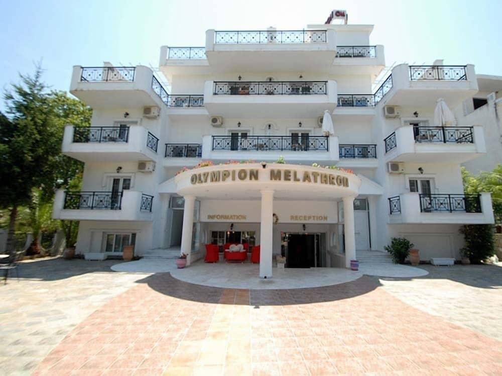 Hotel Olympion Melathron à Platamonas Extérieur photo