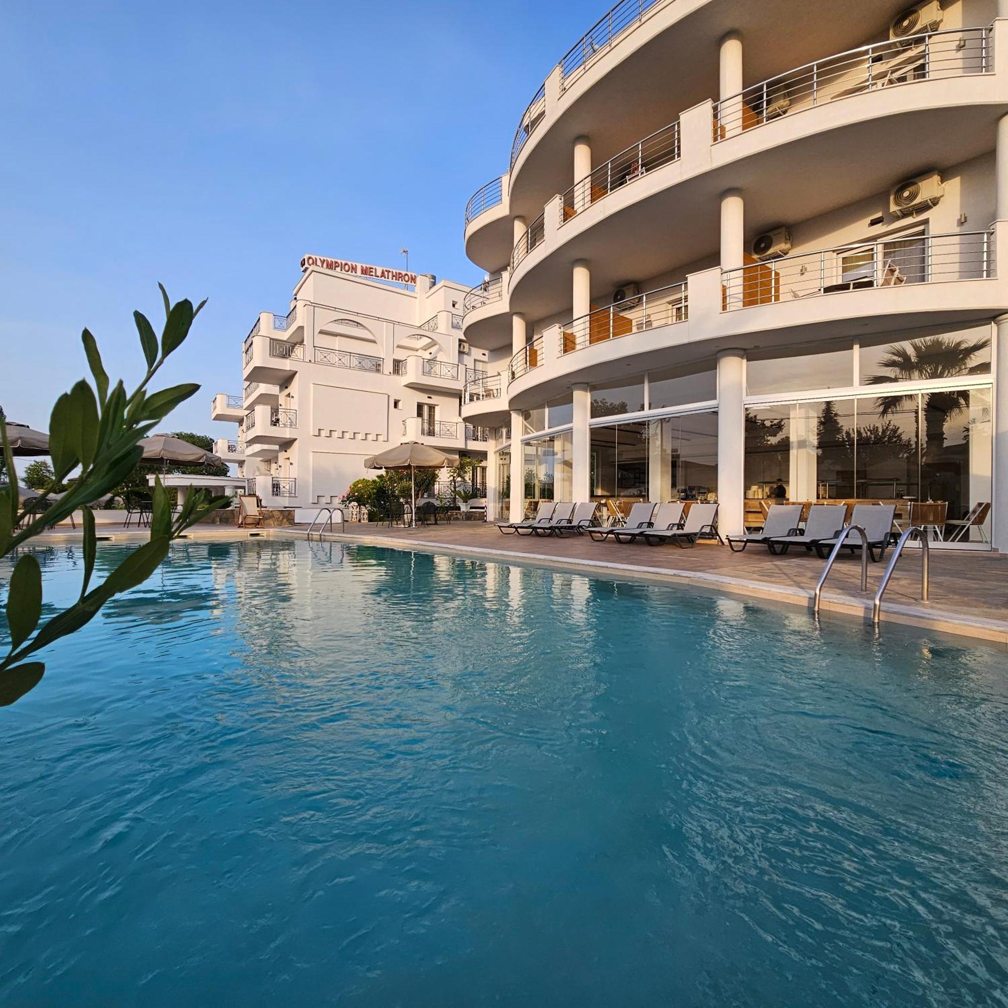 Hotel Olympion Melathron à Platamonas Extérieur photo