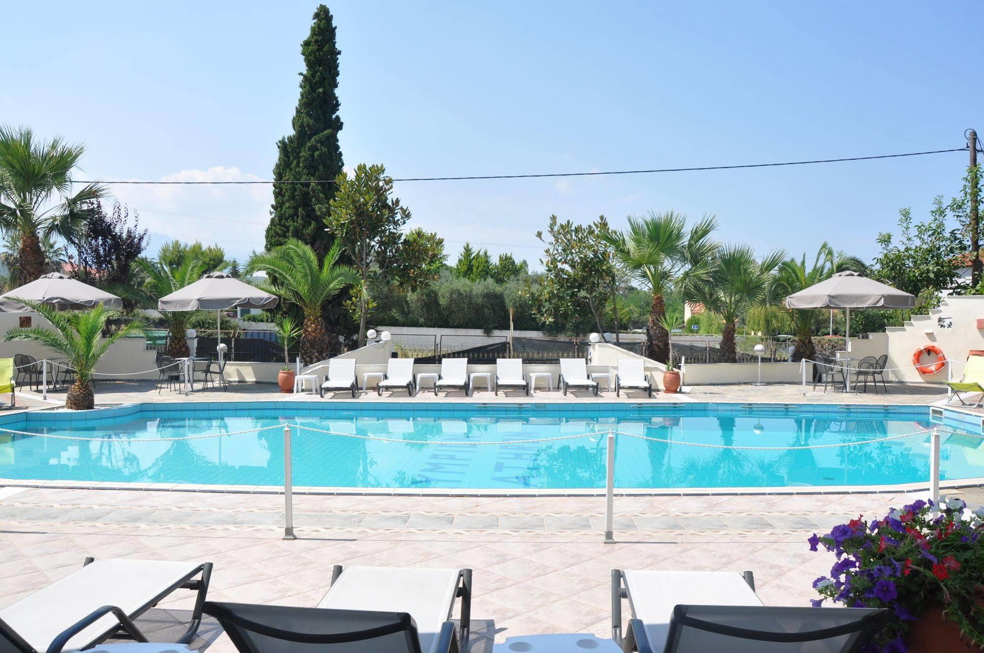 Hotel Olympion Melathron à Platamonas Extérieur photo
